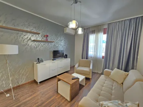 Prodaja, trosoban stan, 93m², Bečići, Budva - image 13