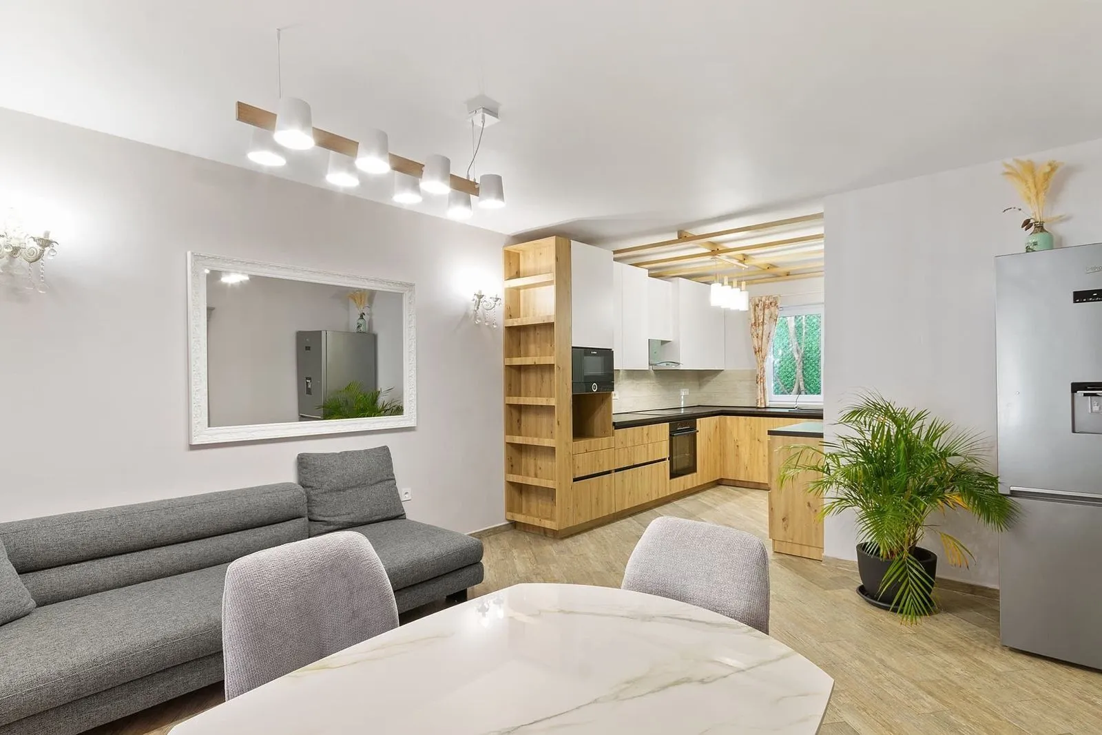 Prodaja, kuća, 234m², Dumidran, Tivat
