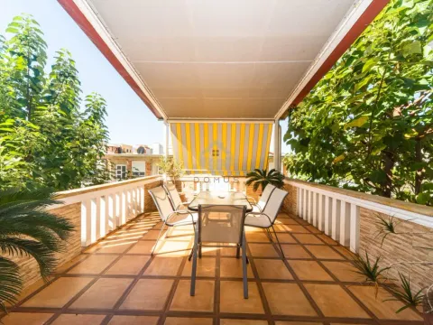 Izdavanje, četvorosoban stan, 150m², Tivat, Crna Gora - image 6