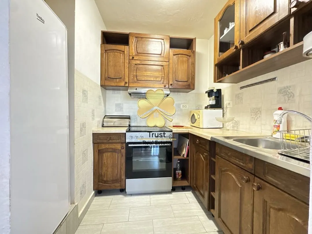 Izdavanje, jednosoban stan, 50m², Zagorič, Podgorica