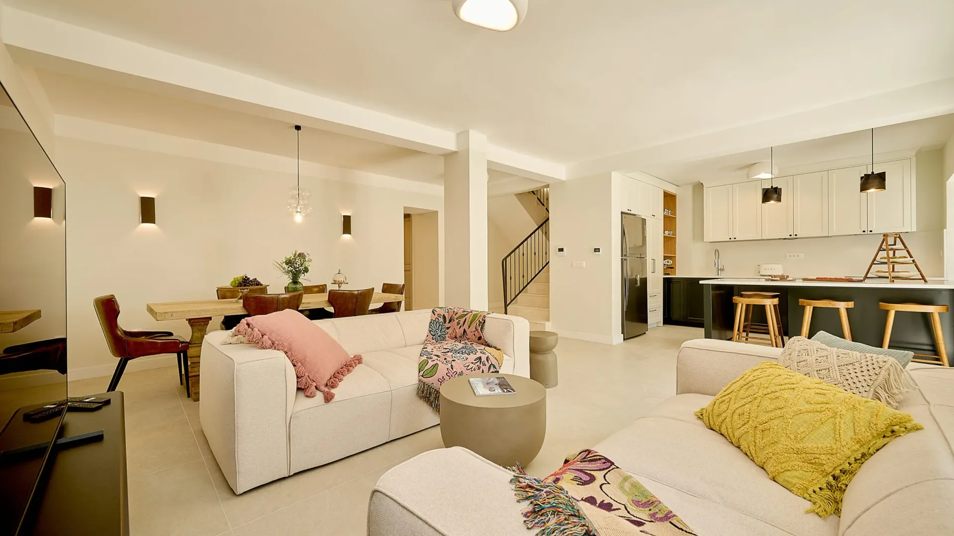 Rent, house, 200m², Kotor, Crna Gora