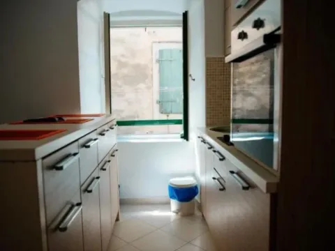 Rent, one bedroom apartment, 40m², Stari Grad Kotor, Kotor - image 5