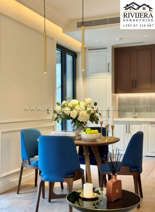 Prodaja, dvosoban stan, 88m², Risan, Kotor