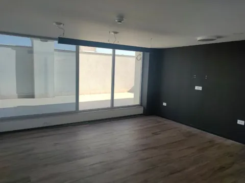 Izdavanje, poslovni prostor, 394m², Novi Sad Sve Podlokacije, Novi Sad - image 5