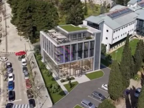 Prodaja, plac, 1281m², Centar, Podgorica - image 1