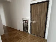 Prodaja, trosoban stan, 79m², Vračar Sve Podlokacije, Beograd - image 8