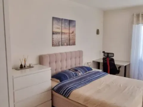 Izdavanje, jednosoban stan, 43m², Central Point, Podgorica - image 9