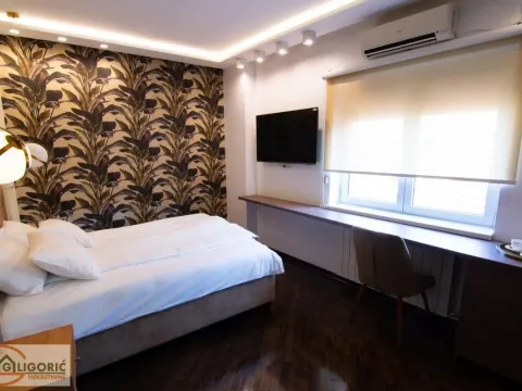 Prodaja, četvorosoban stan, 109m², Stari Grad, Beograd - image 9