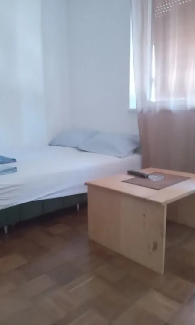 Stan-na-dan, jednosoban stan, 40m², Centar, Nikšić