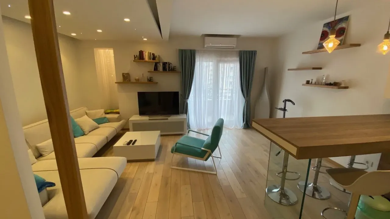 Izdavanje, stan, 68m², City Kvart, Podgorica