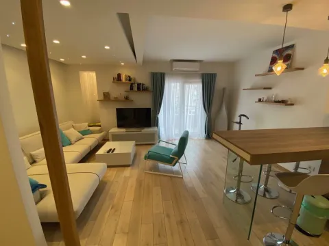 Izdavanje, stan, 68m², City Kvart, Podgorica