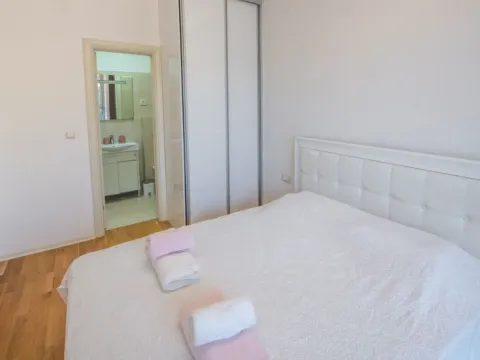 Rent, two bedroom apartment, 85m², Zavala, Budva - image 10