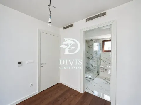 Prodaja, trosoban stan, 130m², Vračar Sve Podlokacije, Beograd - image 15
