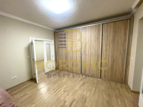 Prodaja, dvosoban stan, 65m², Stari Grad, Beograd - image 5