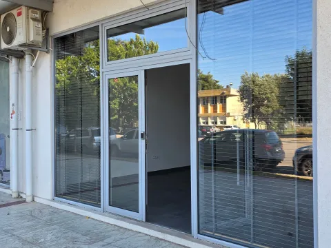 Rent, office space, 60m², Centar, Bar - image 4