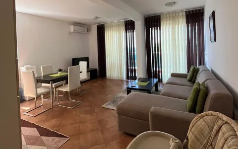 Izdavanje, jednosoban stan, 70m², Dobra Voda, Budva - image 4