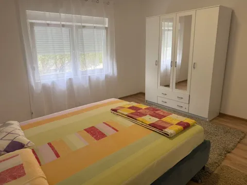 Rent, two bedroom apartment, 80m², Bjeliši, Bar - image 7