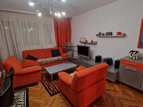 Izdavanje, dvosoban stan, 79m², Bulevar Oslobodjenja, Novi Sad Sve Podlokacije - image 11