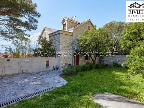 Prodaja, kuća, 450m², Dobrota, Kotor - image 19