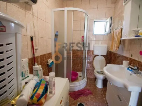 Sale, house, 330m², Masline, Podgorica - image 23