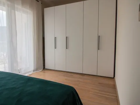 Prodaja, dvosoban stan, 75m², Dobrota, Kotor - image 14