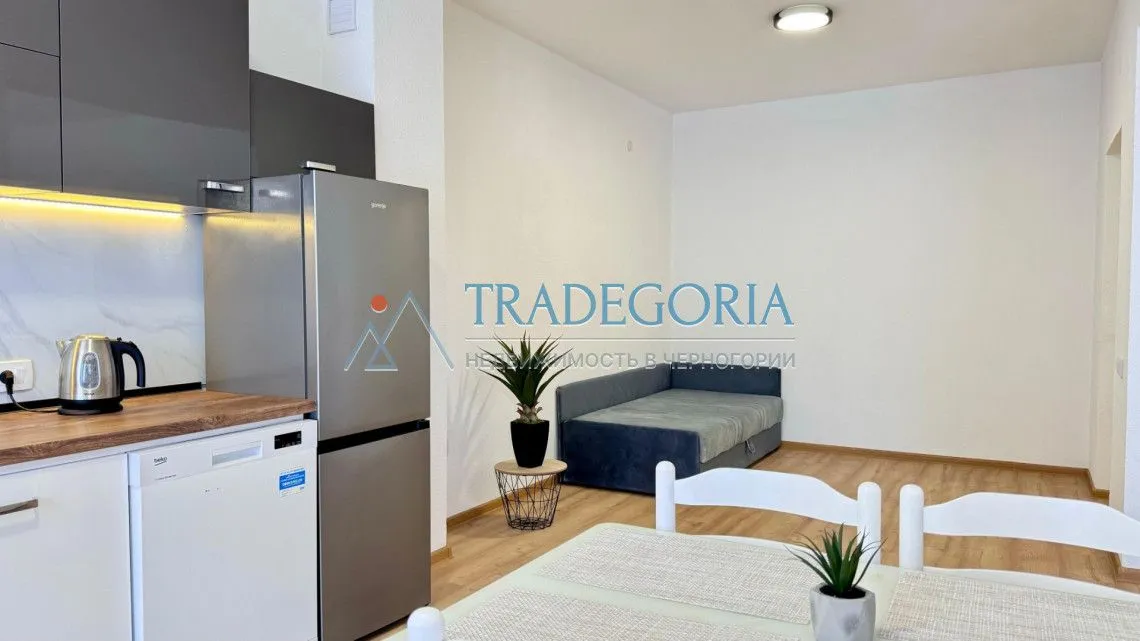 Prodaja, dvosoban stan, 105m², Bar, Crna Gora