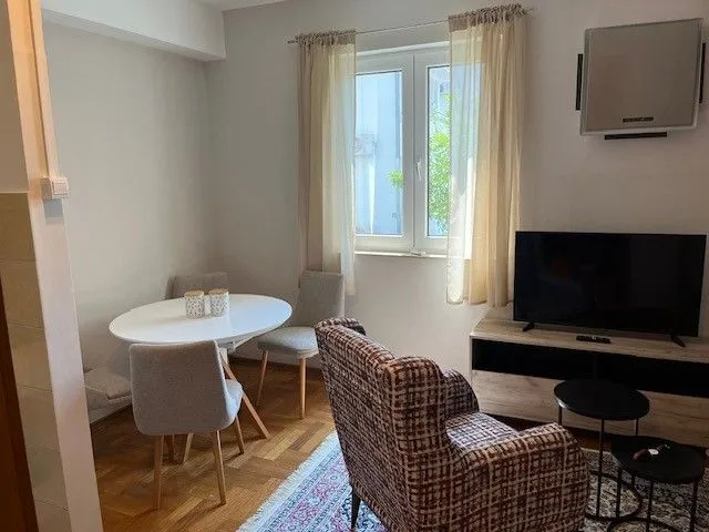 Rent, one bedroom apartment, 41m², Seljanovo, Tivat