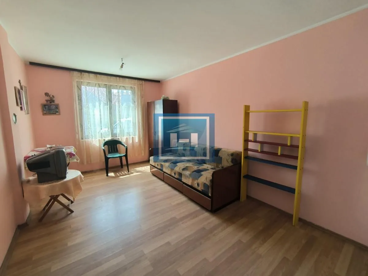 Rent, one bedroom apartment, 35m², Ćuprija, Srbija