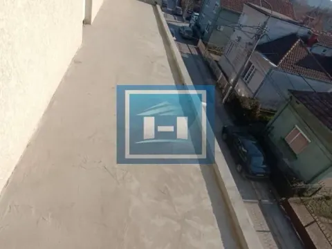 Prodaja, četvorosoban stan, 146m², Centar, Jagodina - image 23