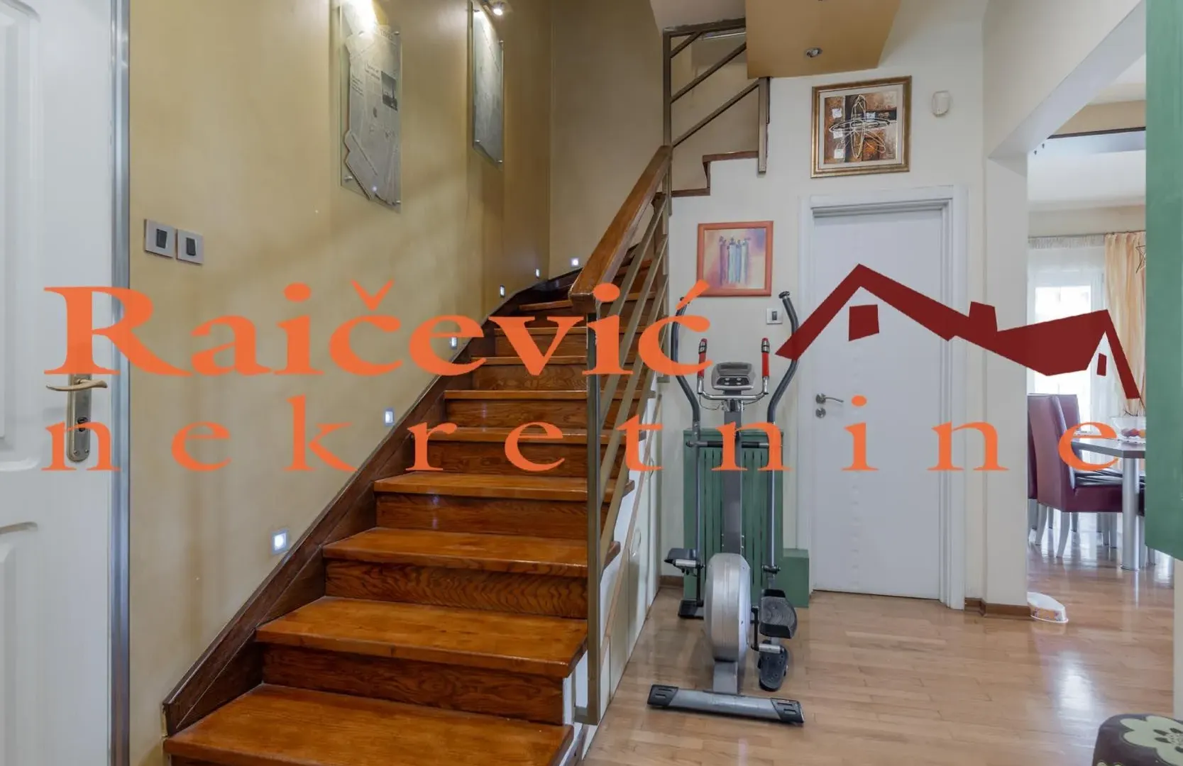 Prodaja, četvorosoban stan, 142m², Savski Venac, Beograd