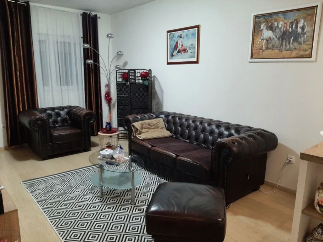 Izdavanje, jednosoban stan, 49m², City Kvart, Podgorica