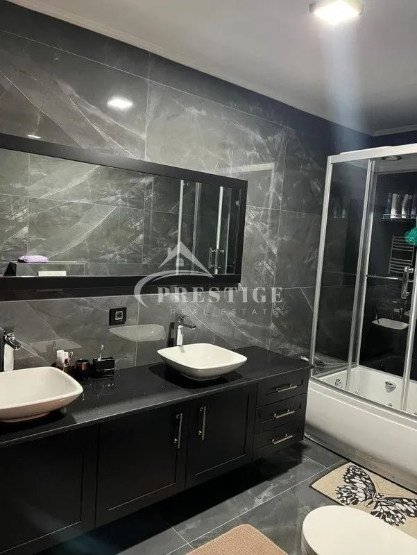 Prodaja, kuća, 370m², Zeta, Podgorica