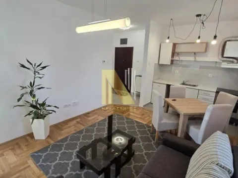 Prodaja, jednosoban stan, 37m², Novo naselje, Novi Sad - image 2