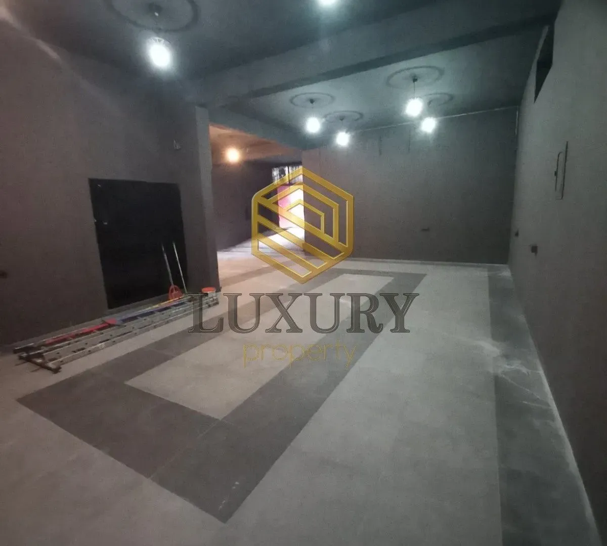 Izdavanje, poslovni prostor, 200m², Zabjelo, Podgorica