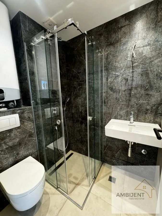 Prodaja, stan, 183m², Centar Sve Podlokacije, Beograd