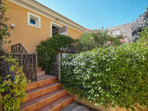 Prodaja, trosoban stan, 79m², Orahovac, Kotor - image 2