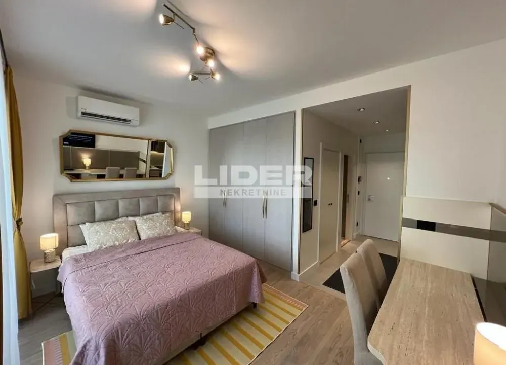 Prodaja, jednosoban stan, 27m², Savski Venac, Beograd