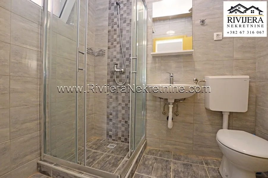 Prodaja, kuća, 267m², Sutorina, Herceg Novi