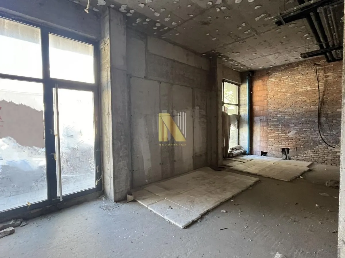 Sale, office space, 147m², Podbara, Novi Sad Sve Podlokacije