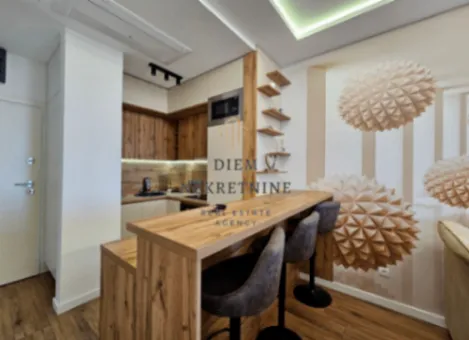 Izdavanje, jednosoban stan, 50m², Centar, Bar - image 5