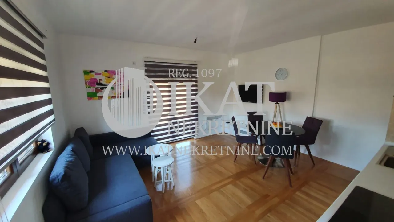 Prodaja, dvosoban stan, 43m², Zlatibor, Srbija