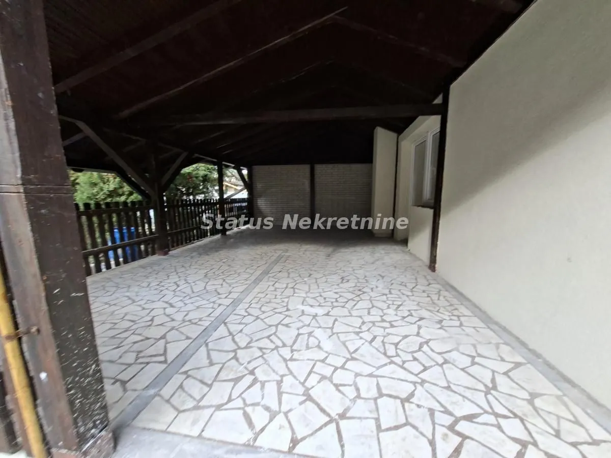 Prodaja, kuća, 118m², Futog, Novi Sad Sve Podlokacije