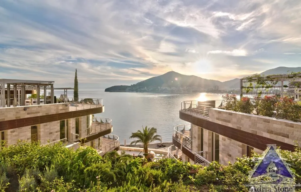 Sale, two bedroom apartment, 146m², Zavala, Budva
