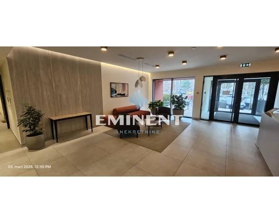 Izdavanje, dvosoban stan, 68m², Savski Venac, Beograd