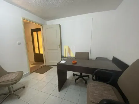 Izdavanje, poslovni prostor, 97m², Petrovaradin, Novi Sad - image 8