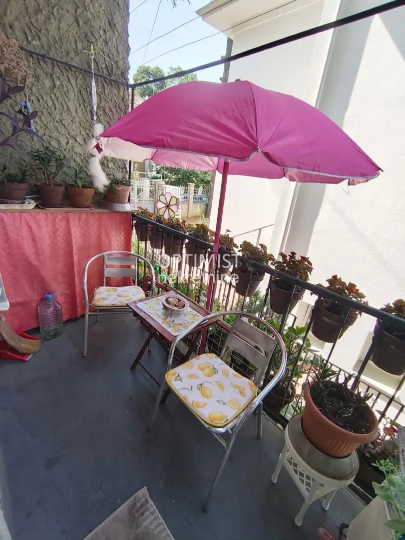 Sale, two bedroom apartment, 67m², Senjak, Beograd