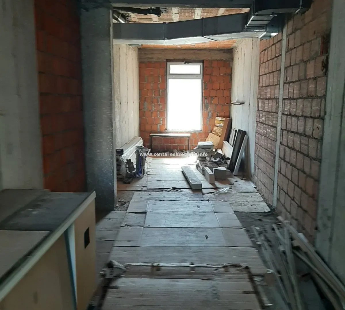Sale, office space, 86m², Preko Morače, Podgorica