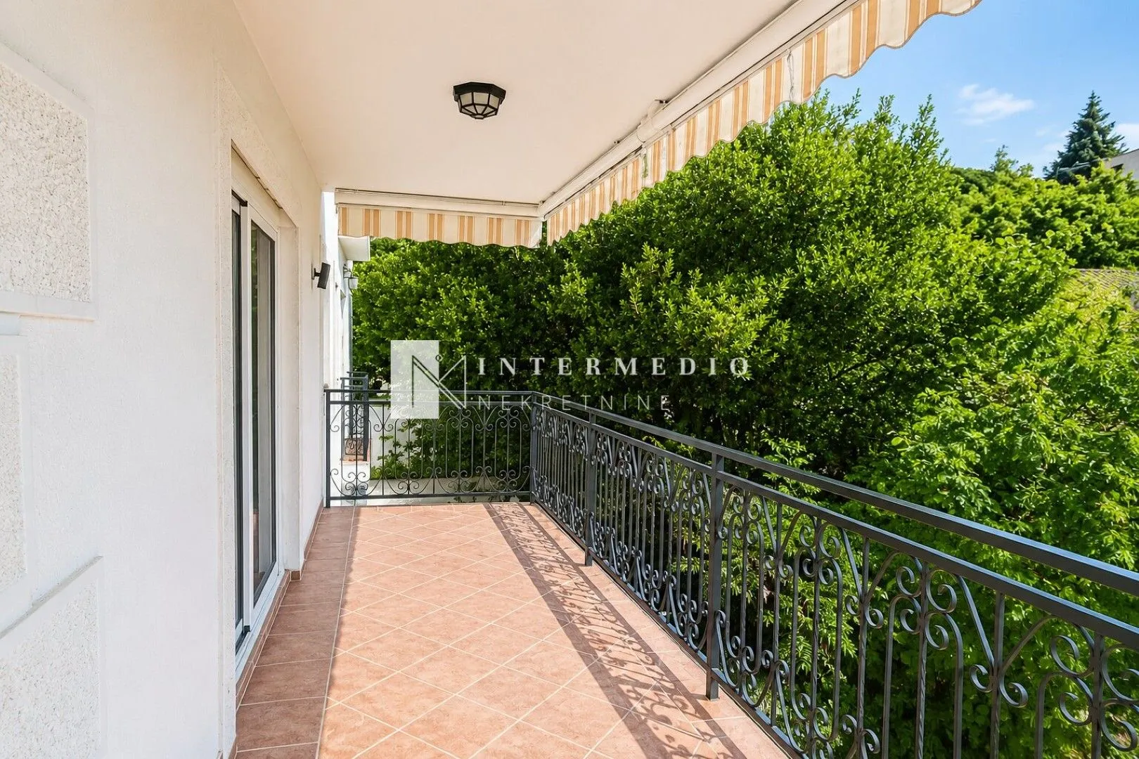 Prodaja, jednosoban stan, 55m², Đenovići, Herceg Novi