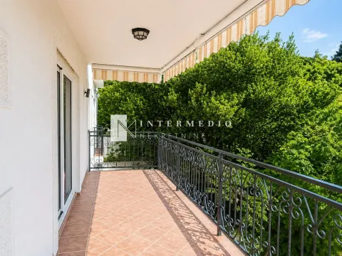 Prodaja, jednosoban stan, 55m², Đenovići, Herceg Novi - image 8