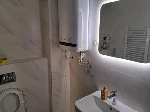 Rent, one bedroom apartment, 50m², City Kvart, Podgorica - image 11